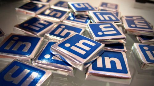 3029608-poster-p-1-3029608-bottom-line-how-to-become-a-content-master-on-linkedin